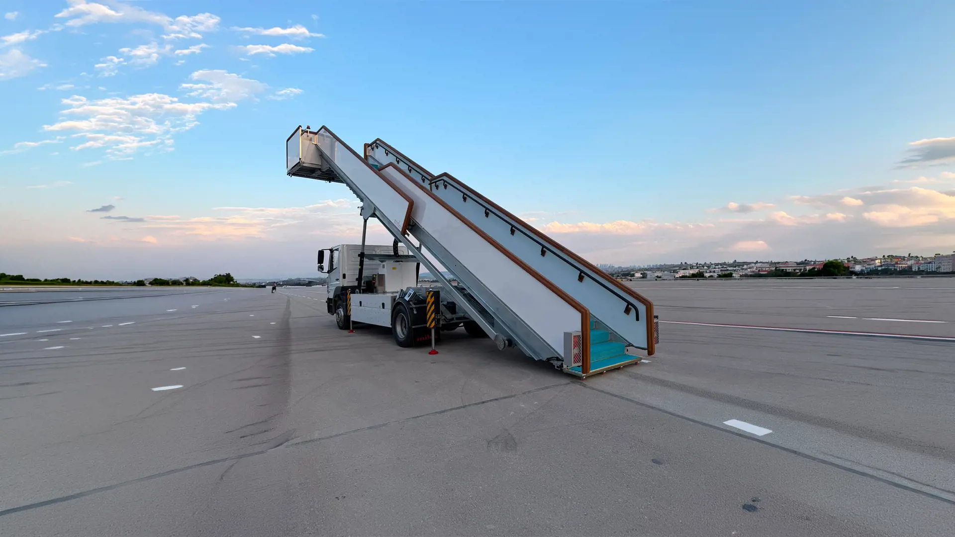 VIP Passenger Stairs visual 2