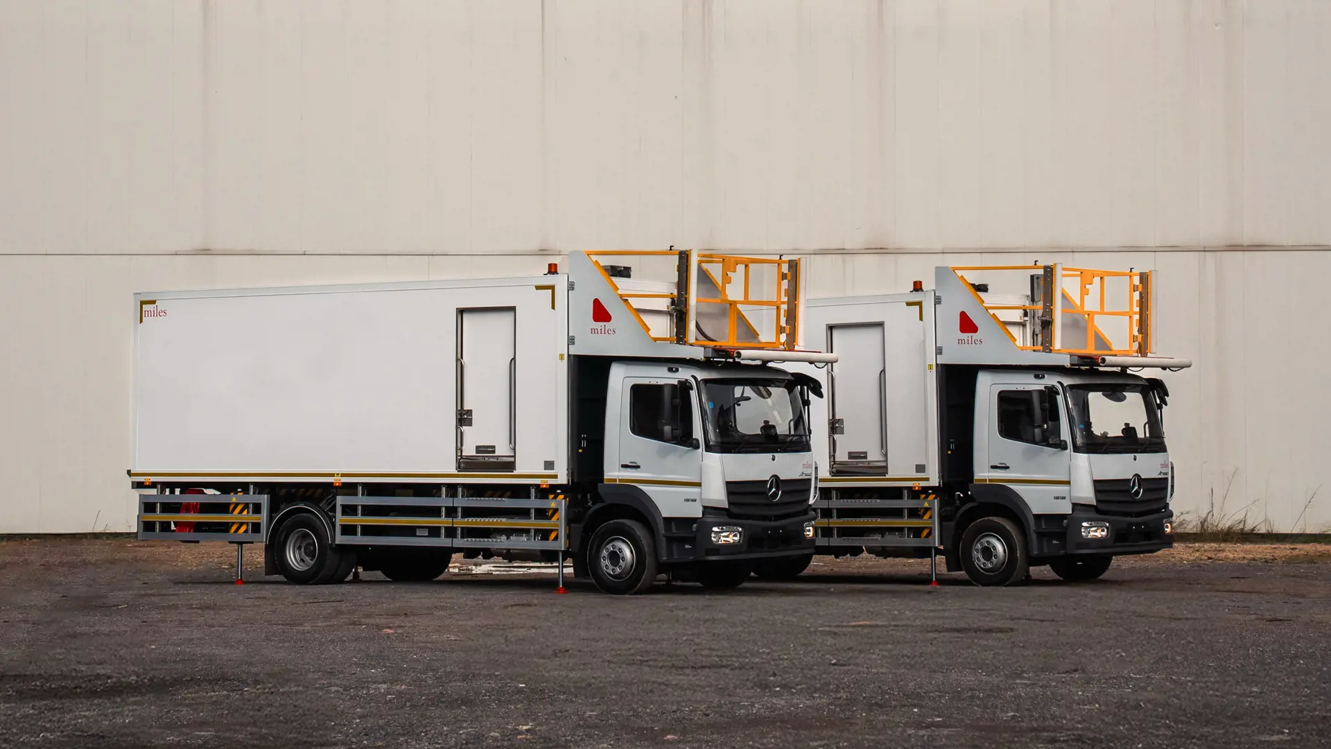 Cabin Cleaning Truck visual 3