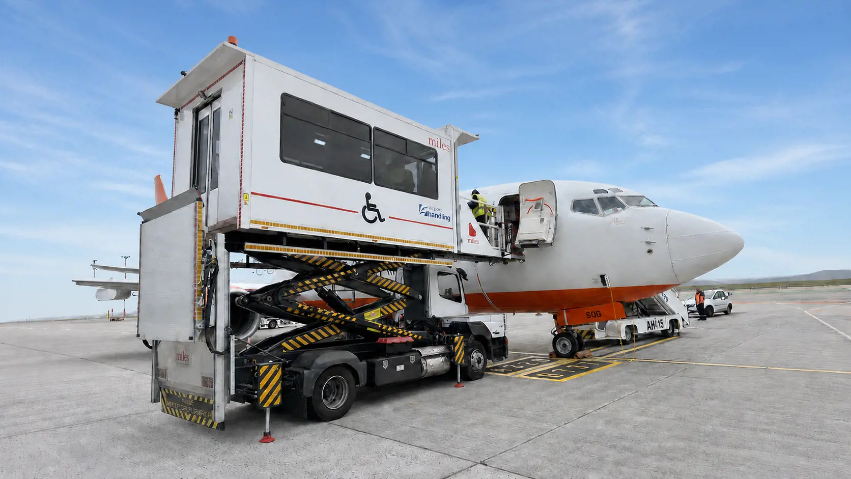 Aircraft PRM Medical Lift