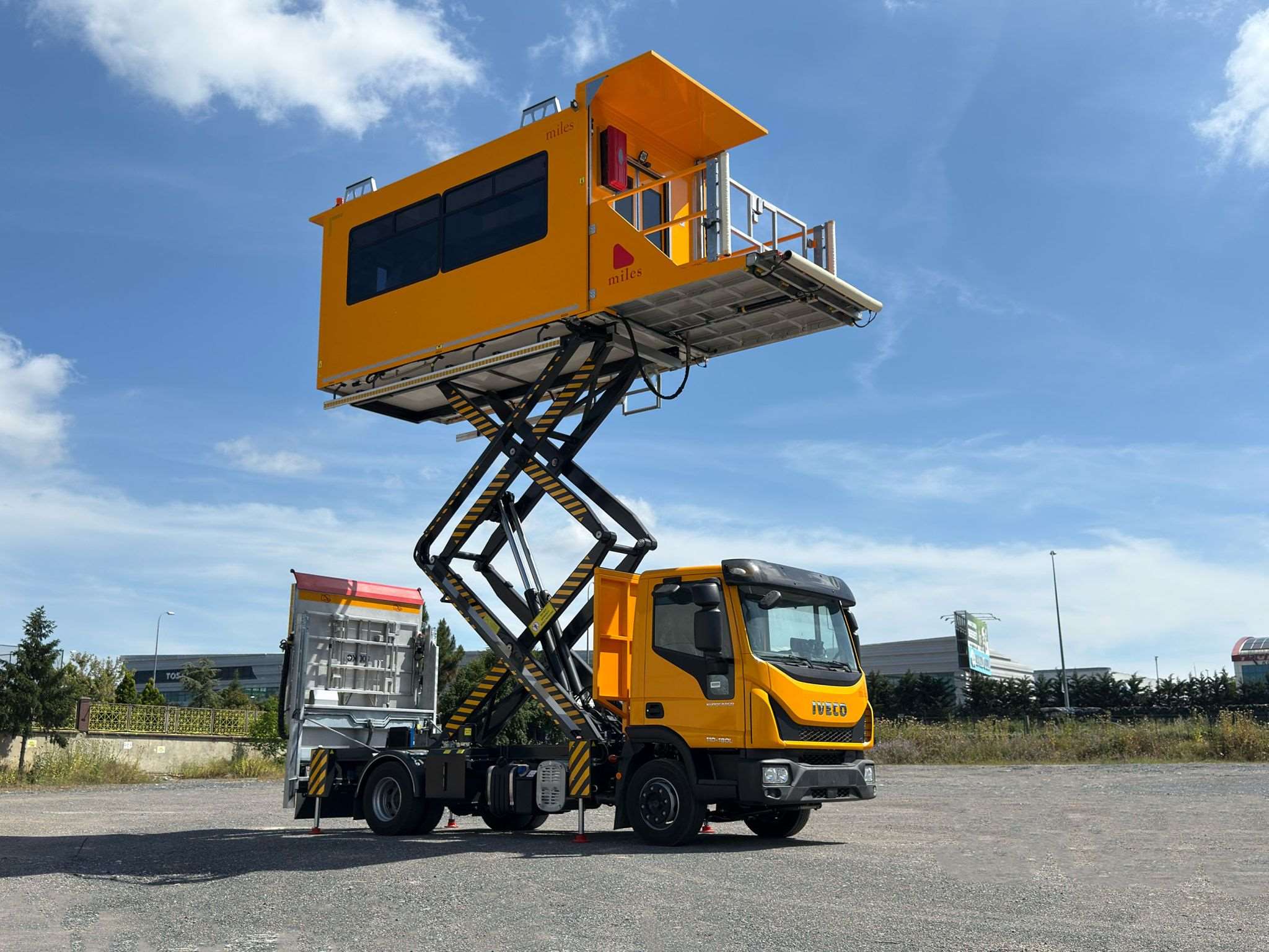 Miles 5041 - PRM Medical Lift for Vietnam!, Miles 5041 - PRM Medical Lift for Vietnam! Miles 5041 - PRM Medical Lift for Vietnam!, Miles 5041 - PRM Medical Lift for Vietnam!