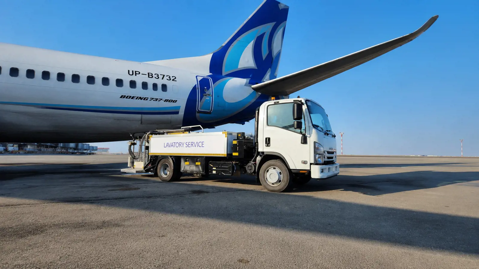 Toilet Service Truck
