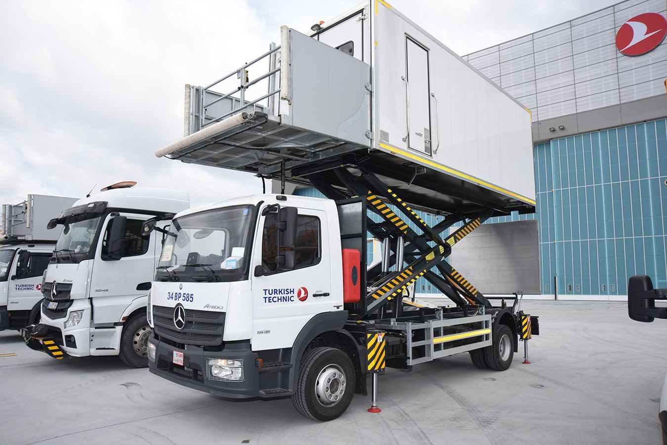 Kabin Temizlik Aracı, İkram & Kabin Temizliği Aracı