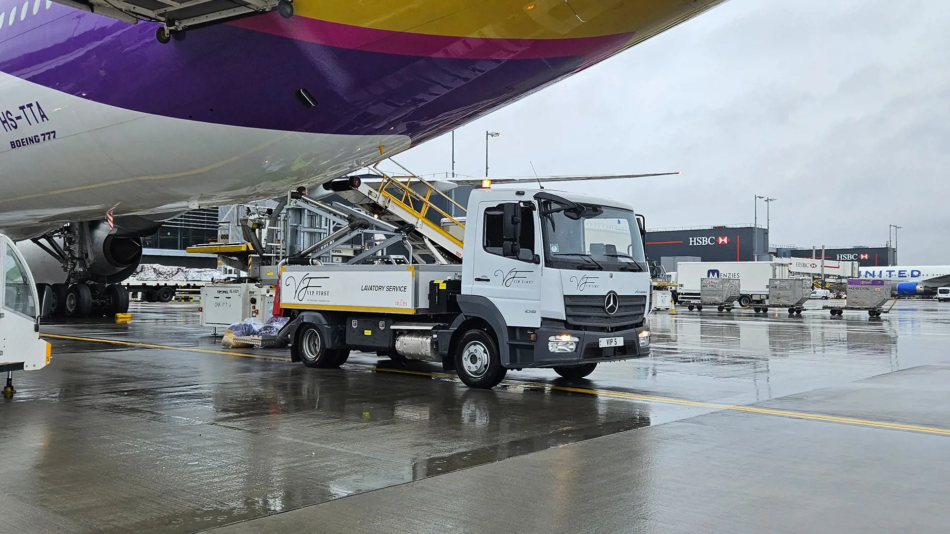 Toilet Service Truck visual 1