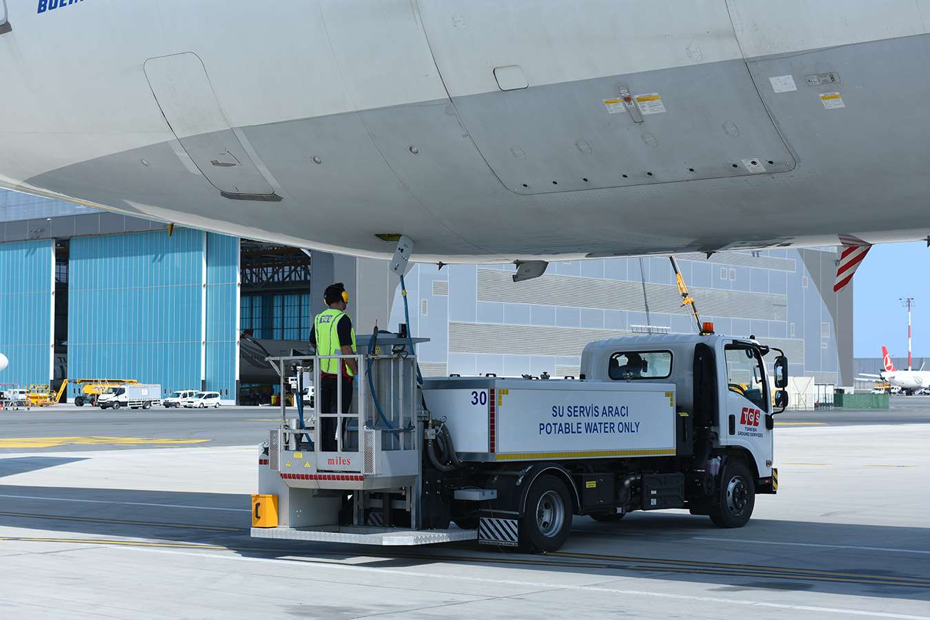 Wasserservice-LKW